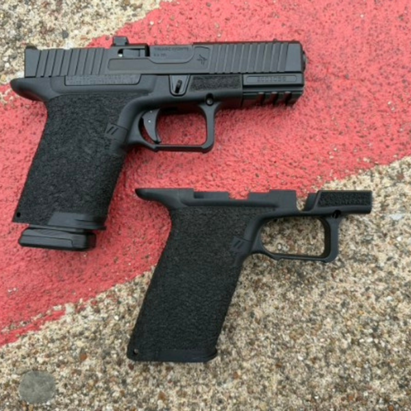 TRIARC Custom Built OZ9 Compact — Black Nitride / ACRO Cut / Dual Grip Modules